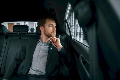 Why Chauffeured Transportation in Chicago Is Worth the Extra Expense
